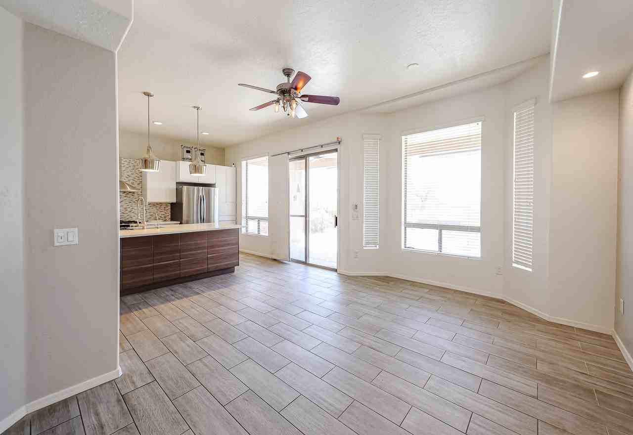 4154 N Starry Pass Cir - Photo 7 of 45