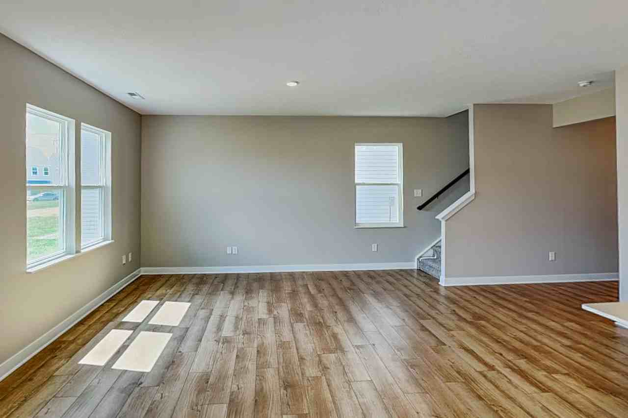 11509 Basalt Dr - Photo 2 of 18