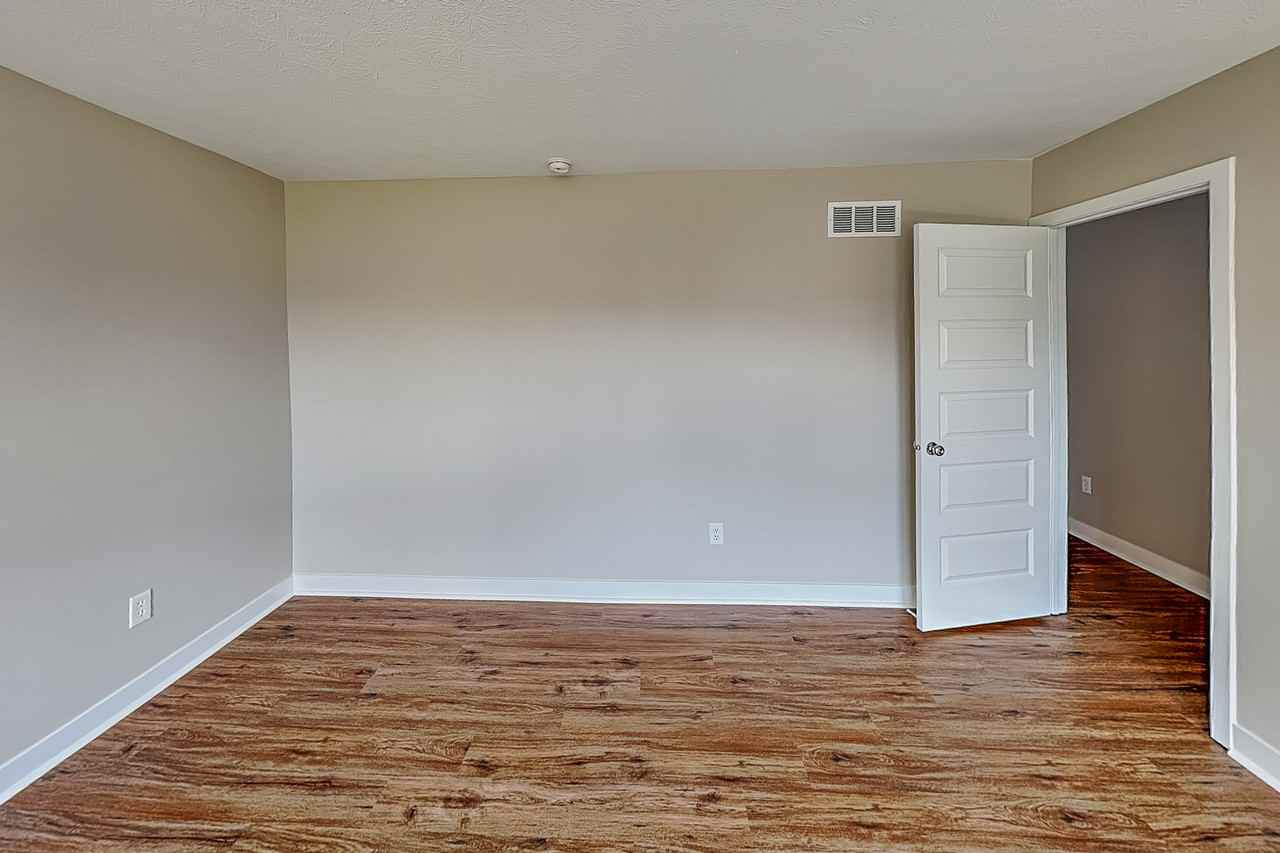 11509 Basalt Dr - Photo 6 of 18