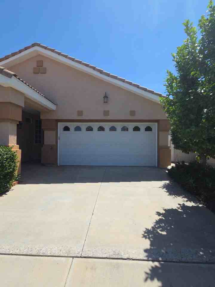 26858 China Dr - Photo 3 of 38