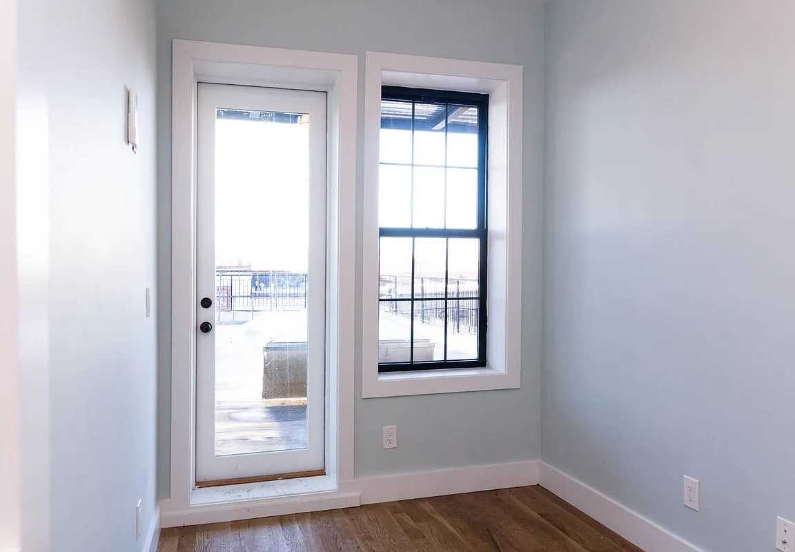 331 Melrose St - Photo 5 of 5