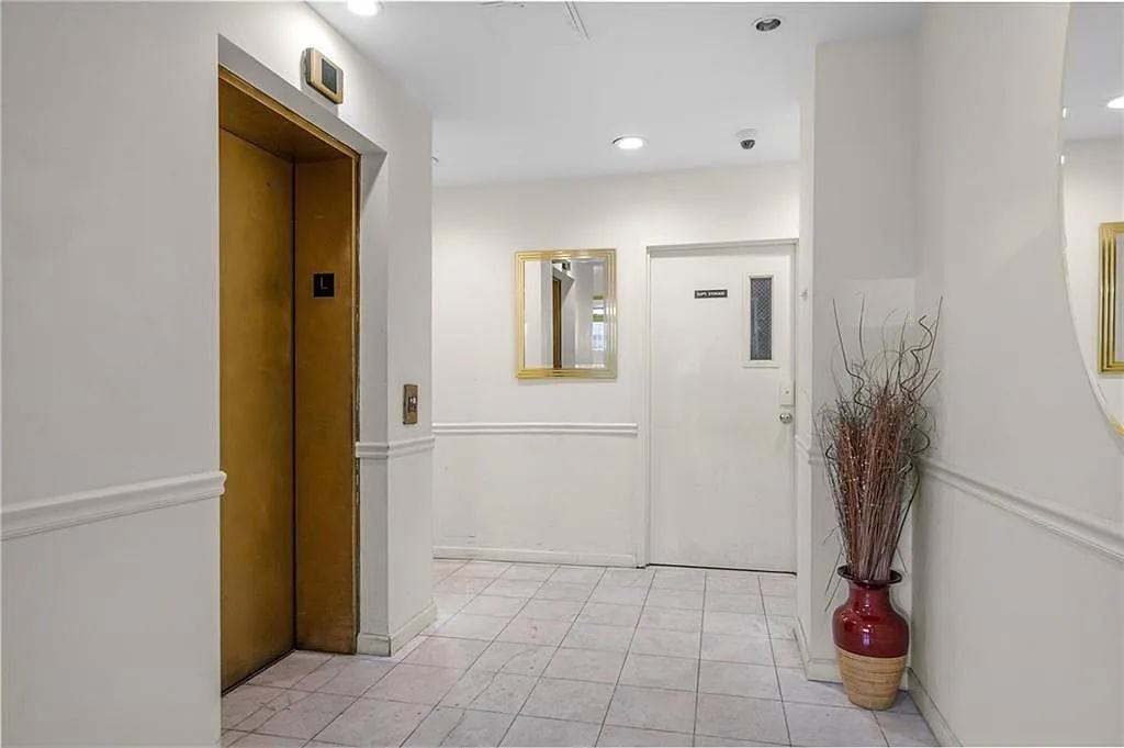 4050 Nostrand Ave - Photo 2 of 5