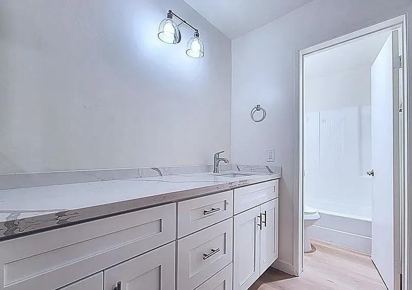 4600 Lamont St #131 - Photo 7 of 10
