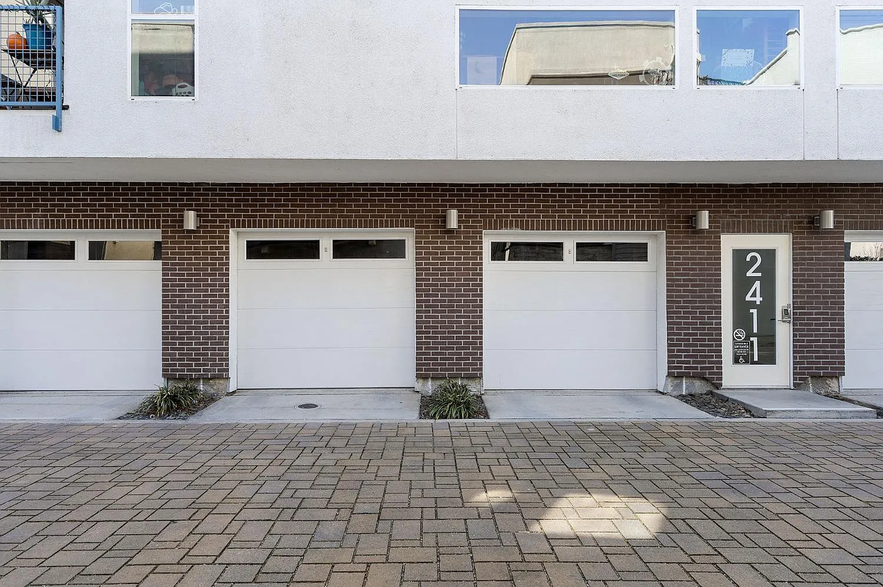 2411 Cleat Ln #304 - Photo 7 of 8
