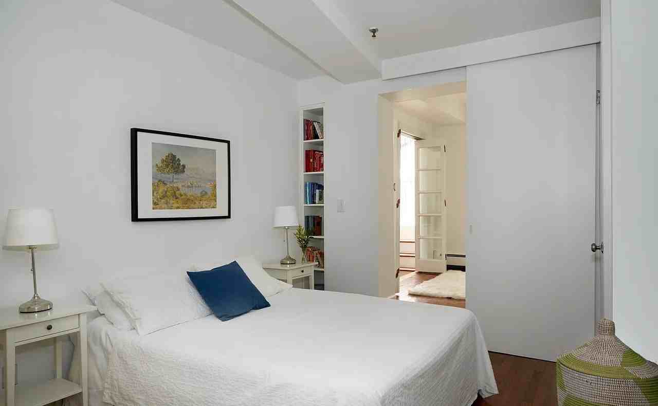161 Remsen St - Photo 3 of 5
