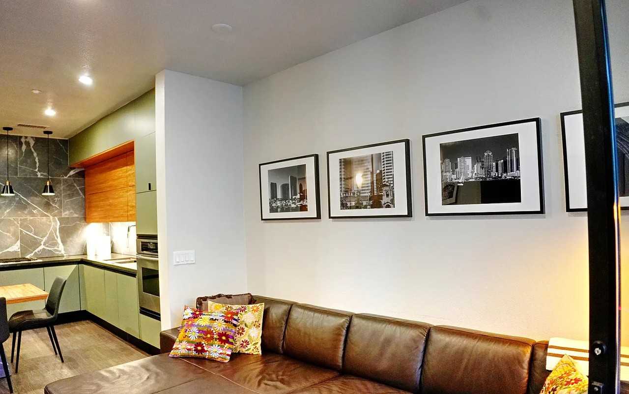 525 11th Ave - Photo 4 of 7