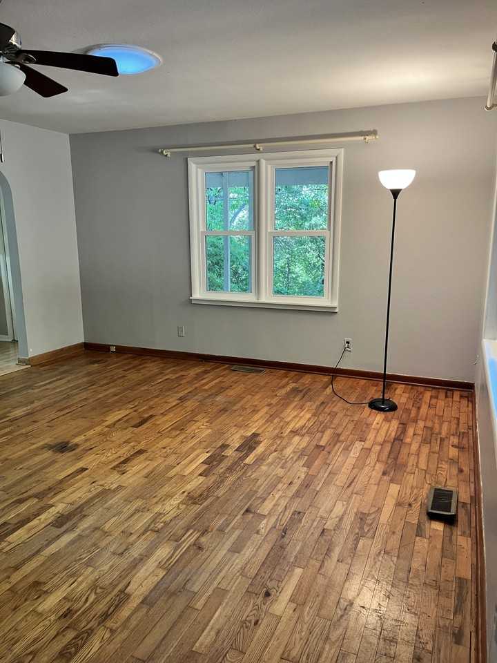 1649 N Vandeventer Ave #NA - Photo 3 of 13