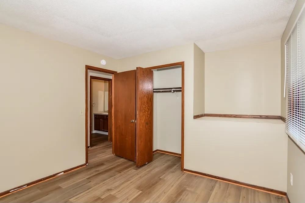 1760 Evergreen Bay #NA - Photo 2 of 6