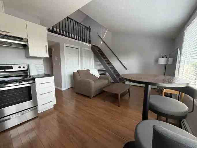 7201 Poplar Dr #4205 - Photo 6 of 7