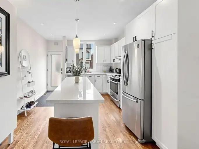 24 Cavell Ave - Photo 3 of 25