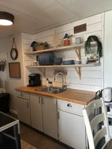 922 Dynes Ave #301 - Photo 4 of 10