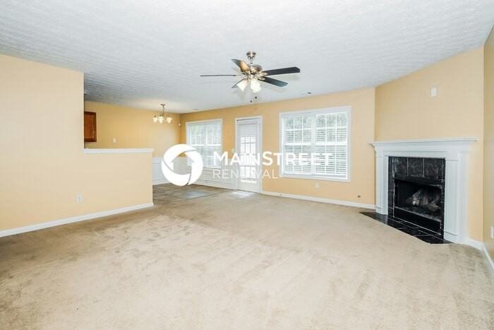 6348 Lake Valley Pt - Photo 6 of 18