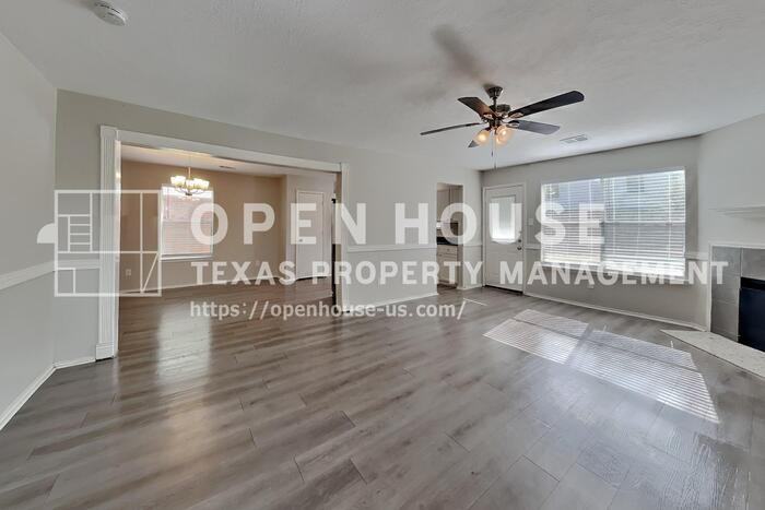 19530 Rocky Bank Dr - Photo 5 of 23