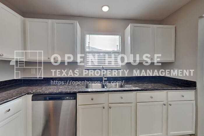 19530 Rocky Bank Dr - Photo 7 of 23