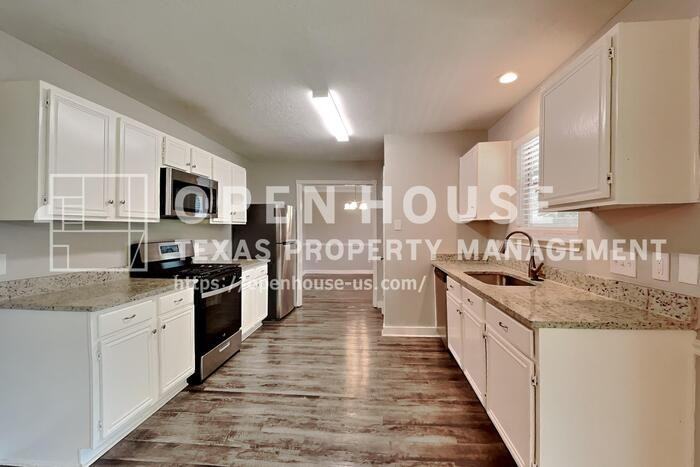 21746 Deep Pines Dr - Photo 6 of 22
