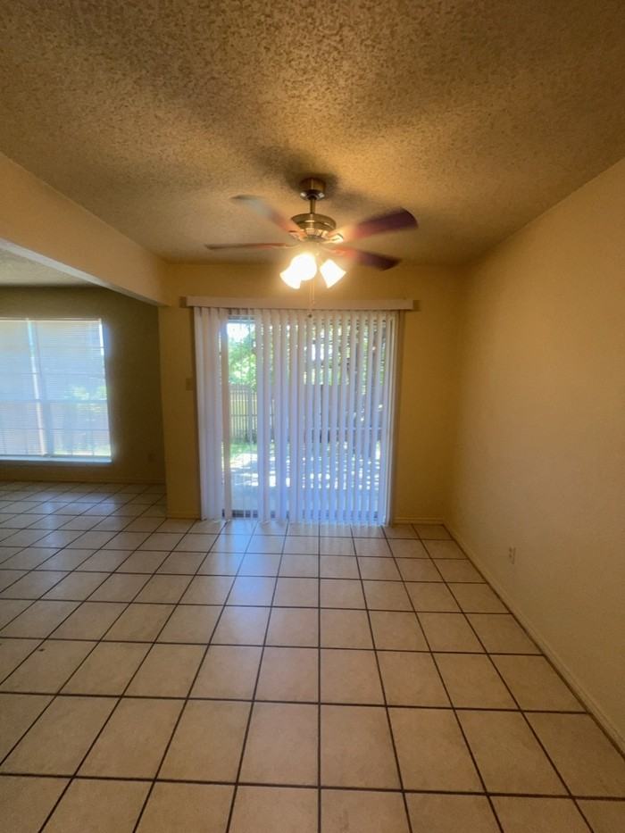 627 Overlook Ct - Photo 7 of 18