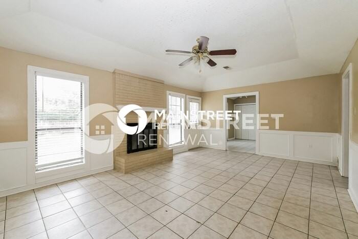 7315 Newling Ln - Photo 4 of 15