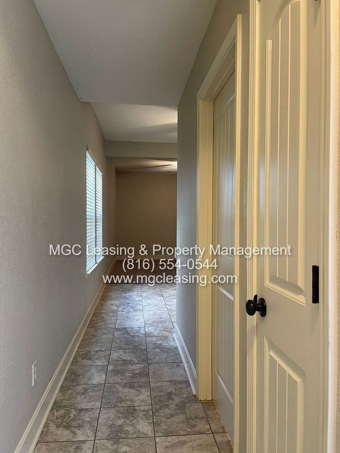 2097 Sw Timbertrace Ln - Photo 5 of 32