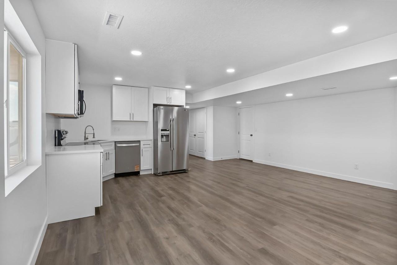 2464 N Fernleaf Dr - Photo 5 of 20