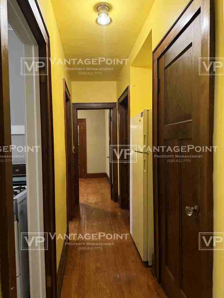 408 S Van Buren St #3 - Photo 4 of 7