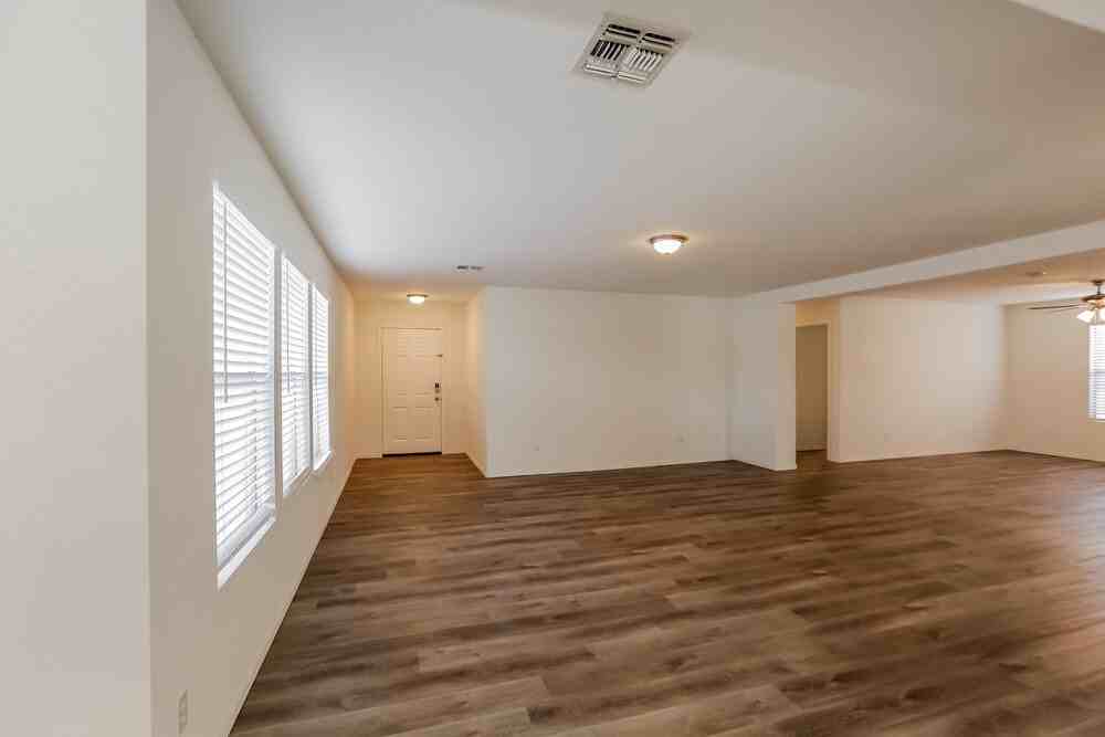 5725 E Flower Cir - Photo 3 of 16