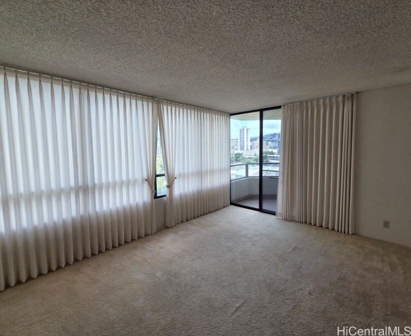 1525 Wilder Ave #701 - Photo 3 of 3