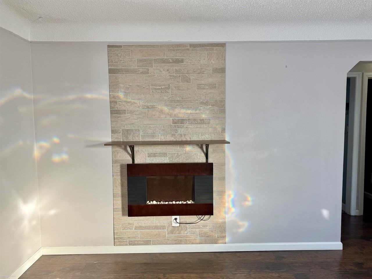 25304 Culver St - Photo 4 of 39