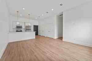 featured image of 48 North St #303