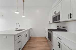 featured image of 48 North St #404