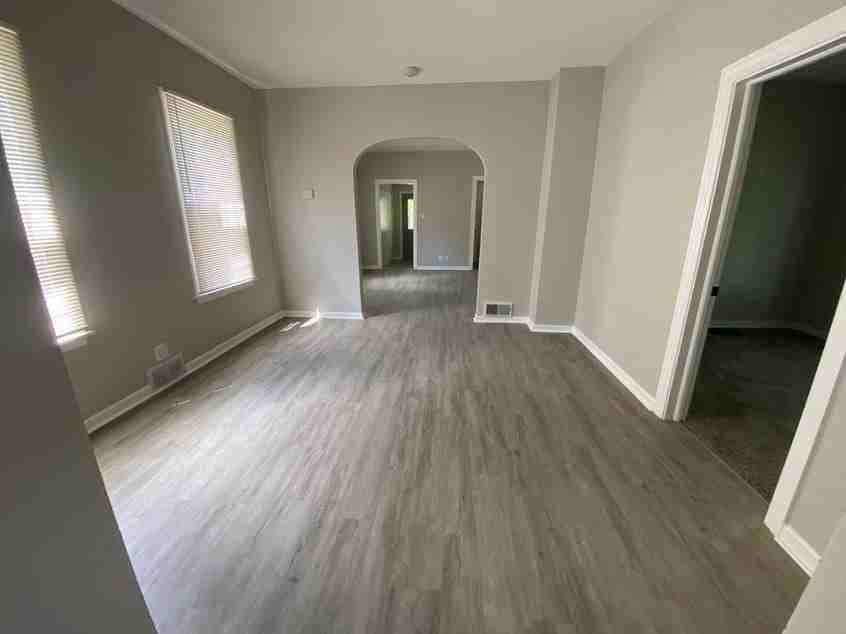 616 Vine St #1 - Photo 5 of 15