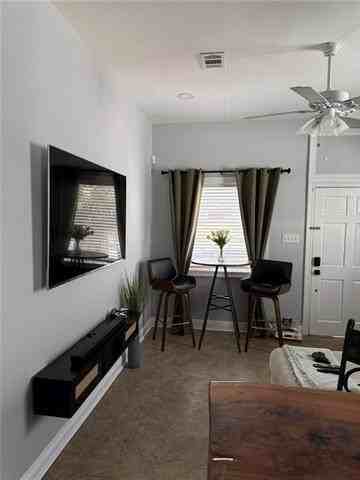 3109 Iberville St - Photo 5 of 31