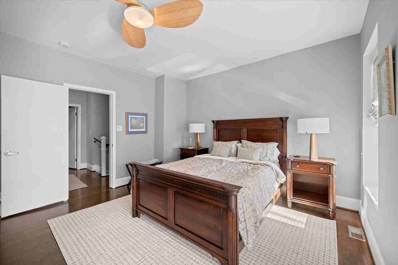 1514 Corcoran St Nw #1587674P - Photo 6 of 18
