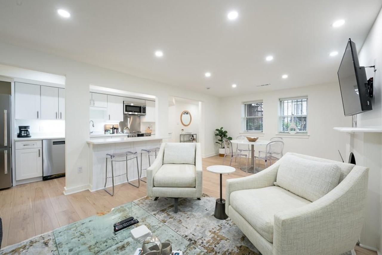 1334 Corcoran St Nw #1587679P - Photo 3 of 38