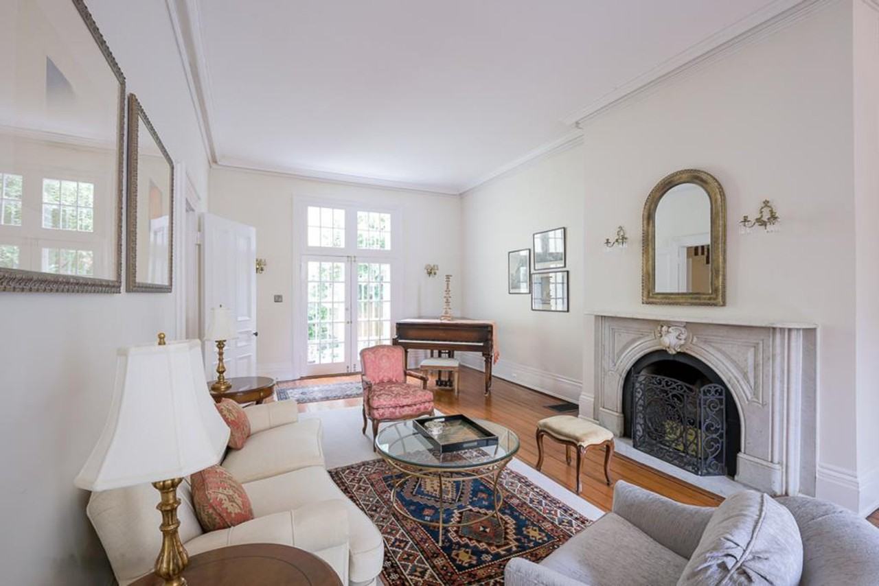 1410 29th St Nw #1587669P - Photo 5 of 50