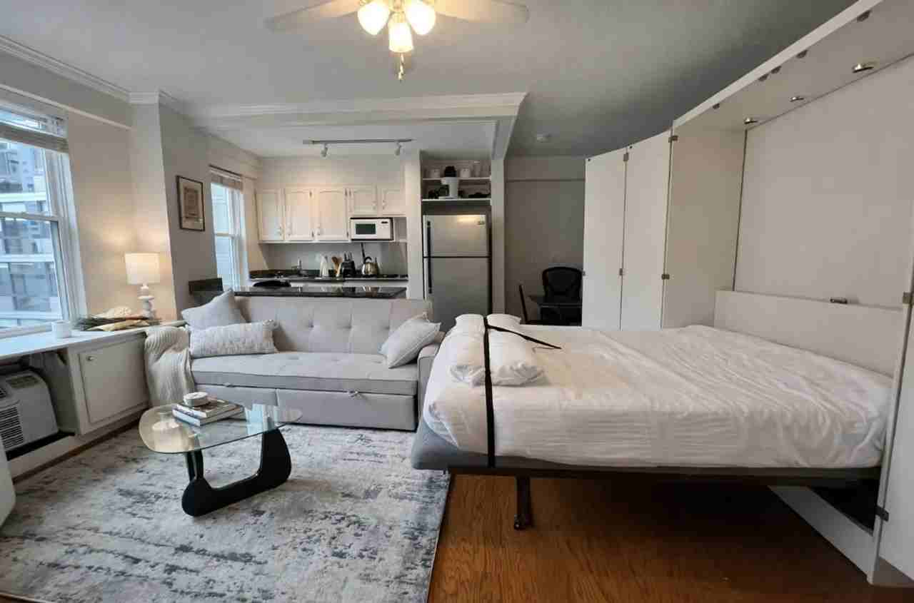 2130 N St Nw #1587685P - Photo 3 of 16