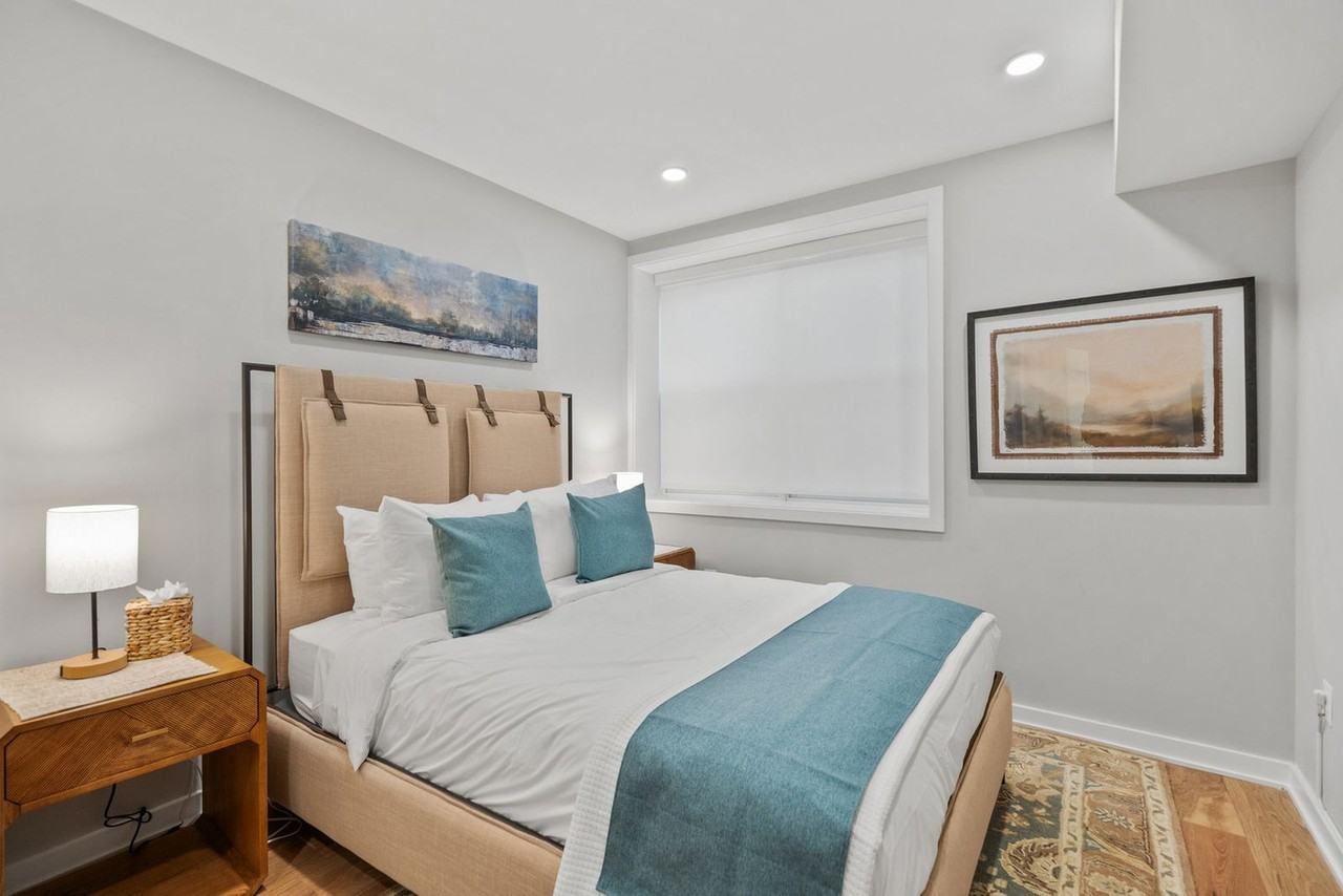 325 5th St Se #1587655P - Photo 5 of 27