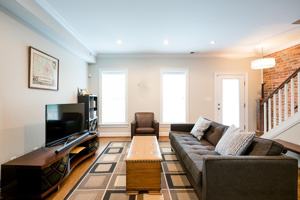 featured image of 713 Florida Ave Ne