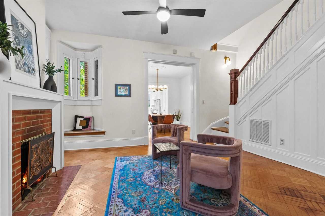 1754 Park Rd Nw #1587680P - Photo 2 of 28