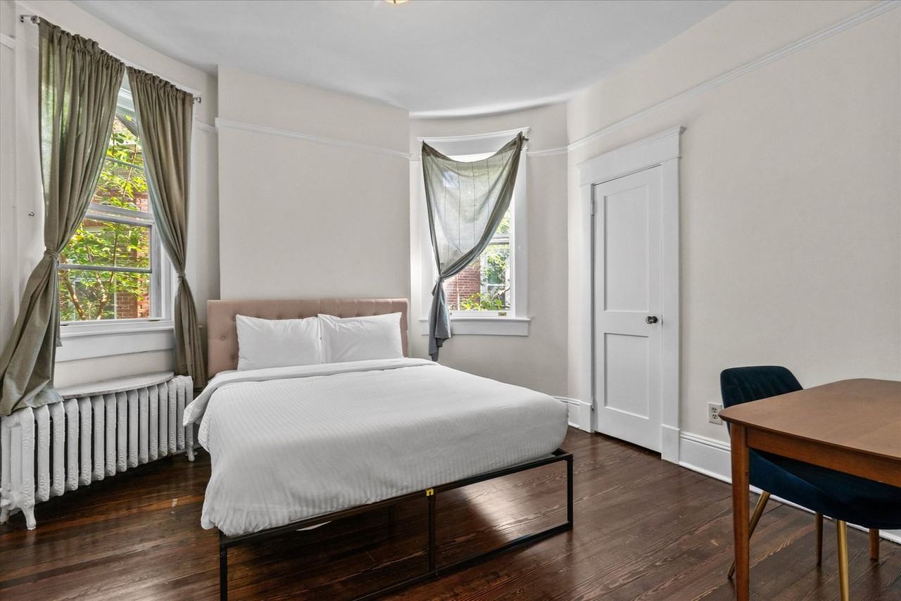 1754 Park Rd Nw #1587680P - Photo 6 of 28