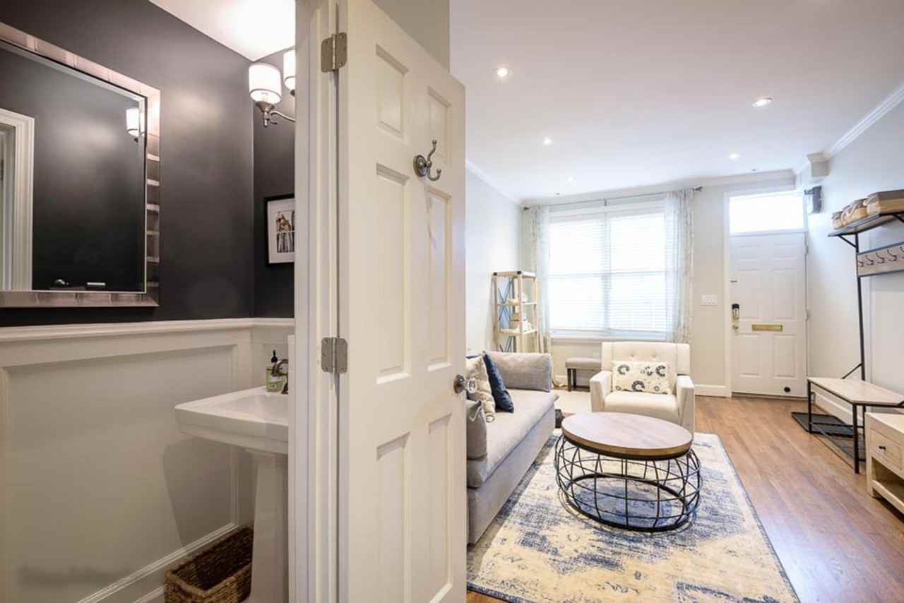 1421 Hopkins St Nw #1587665P - Photo 6 of 37