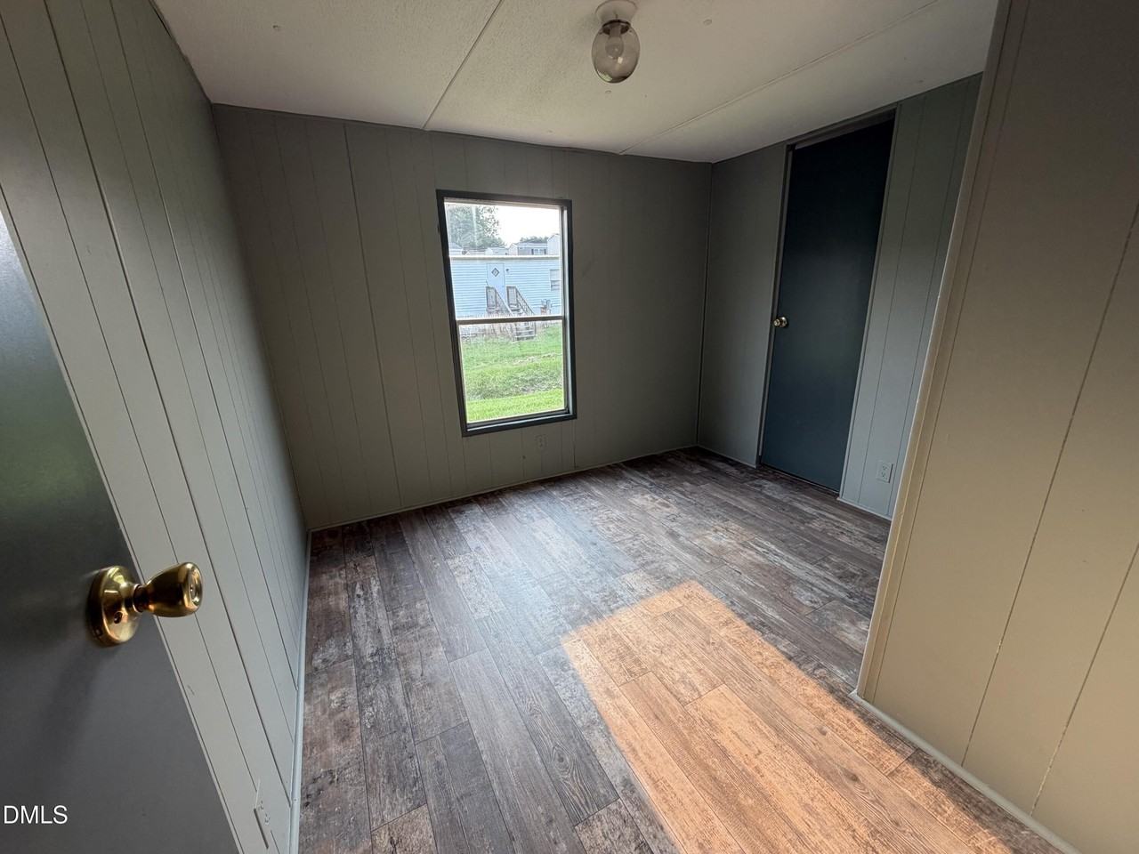 142 Pine Forest Loop - Photo 5 of 8