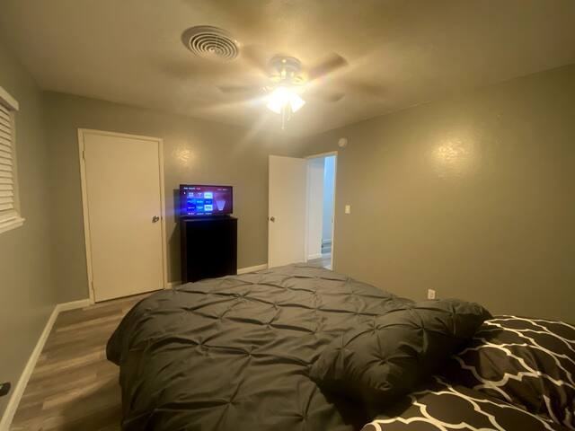 519 E Ridgecrest Blvd #C - Photo 4 of 12