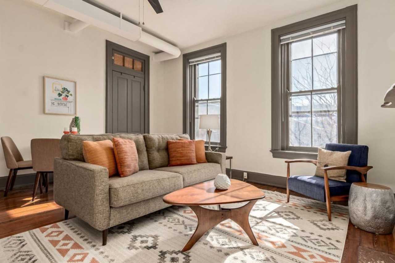 126 E 13th St #1056071P - Photo 2 of 40