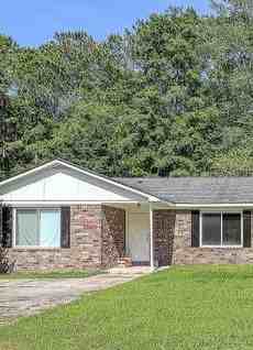 100 Drake Ct #A - Photo 3 of 17