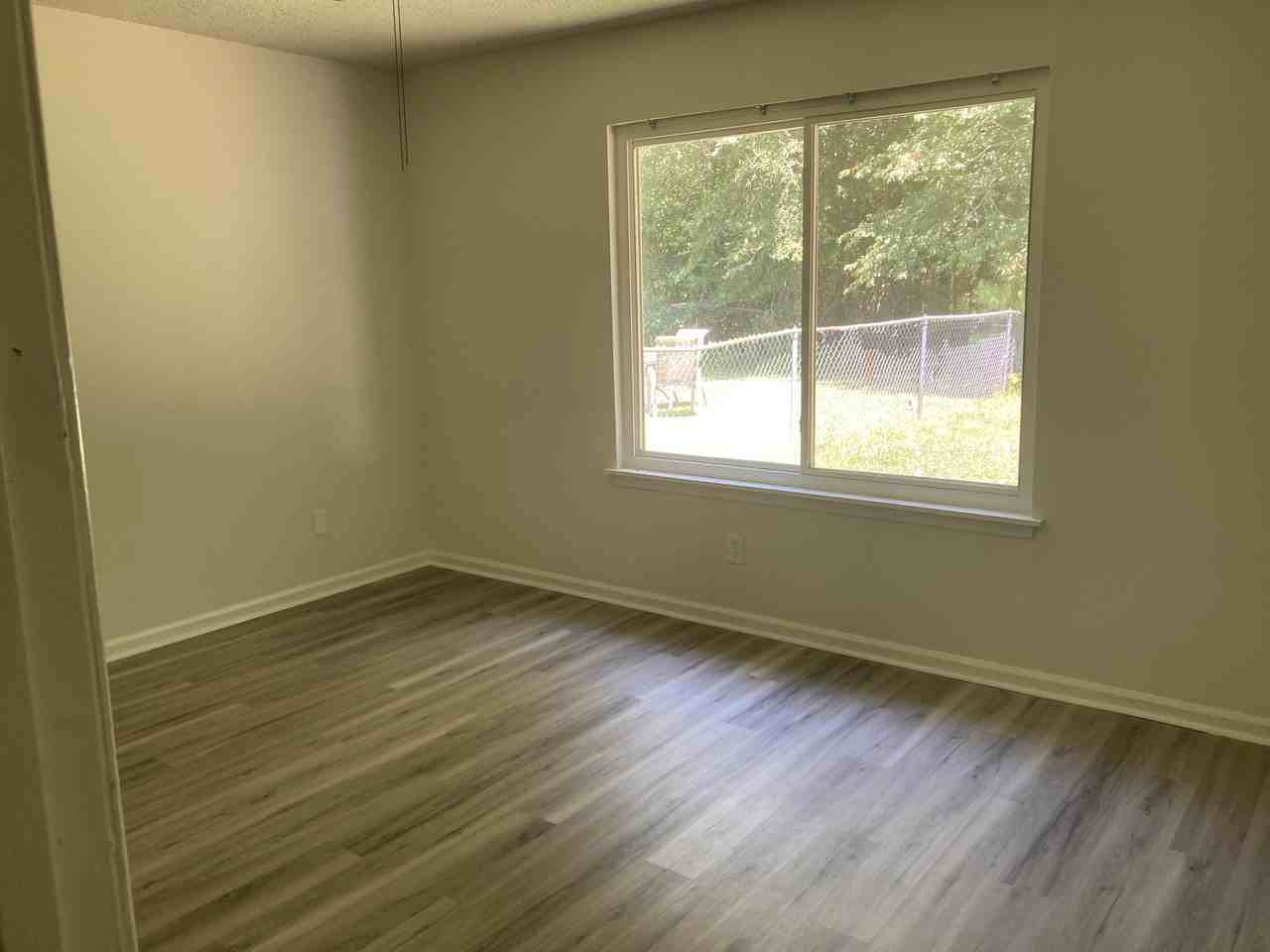100 Drake Ct #A - Photo 7 of 17