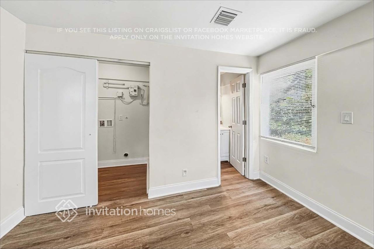 107 Ronald Rd - Photo 6 of 21
