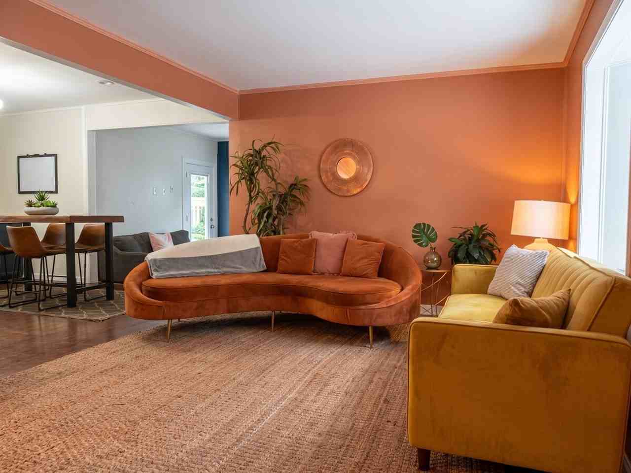 3309 Bengston Street - Photo 6 of 36