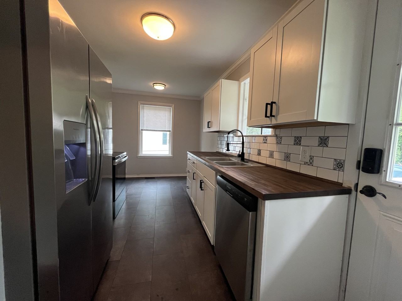 206 D Carlton St - Photo 6 of 12