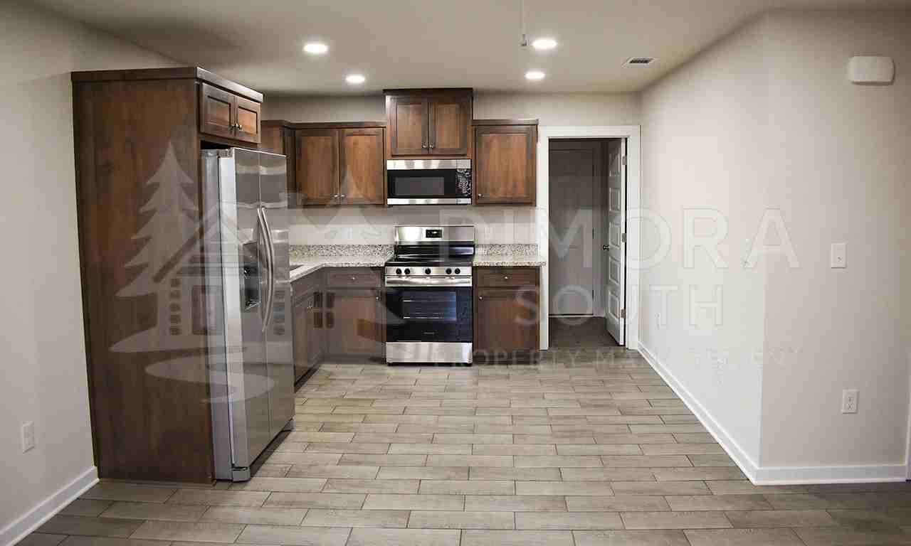 130 East Ave #J - Photo 3 of 20