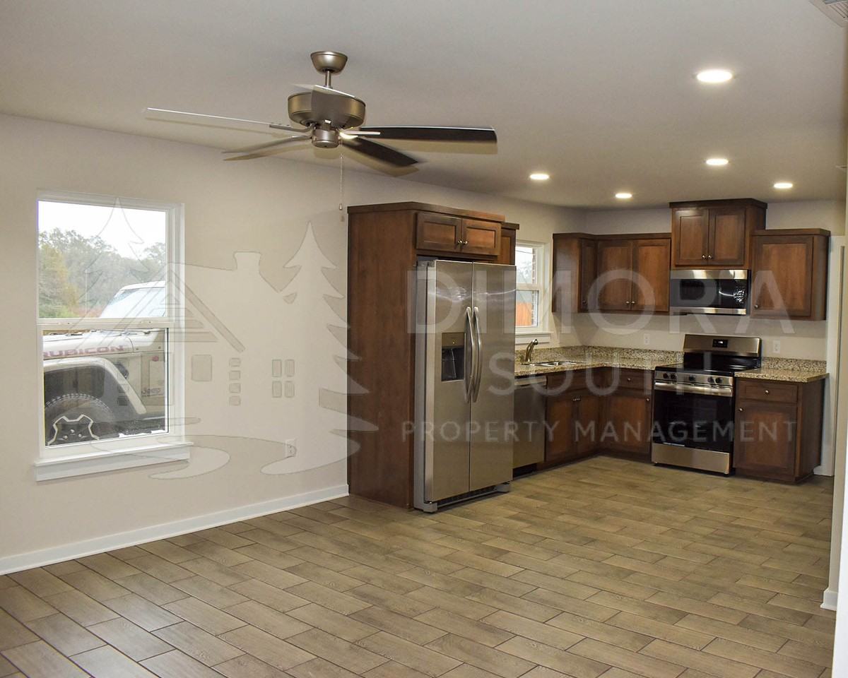 130 East Ave #J - Photo 4 of 20